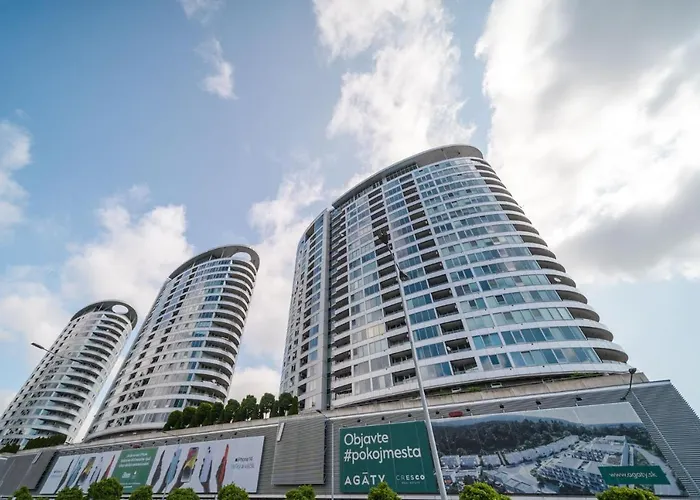 شقة Comfy On The 20th Floor & Free Parking براتسيلافا