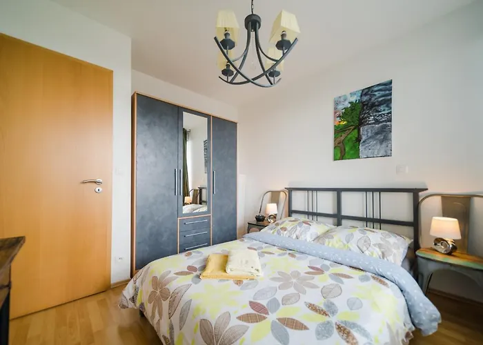 Comfy On The 20th Floor & Free Parking براتسيلافا