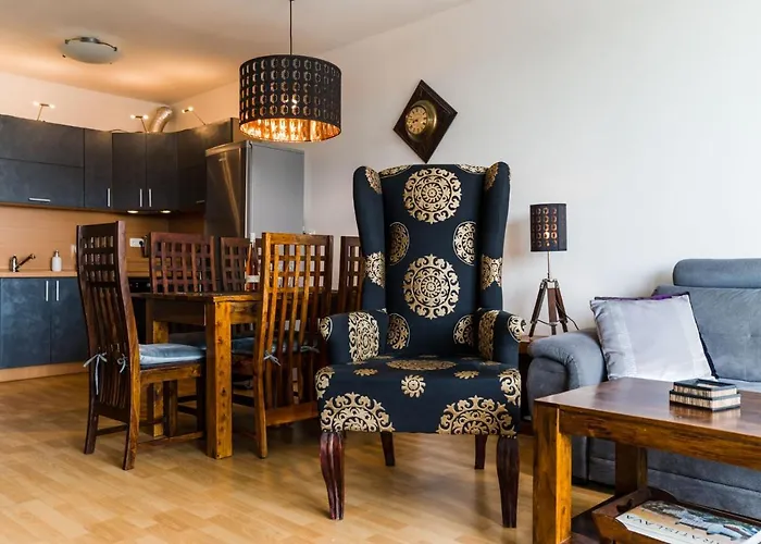 Comfy On The 20th Floor & Free Parking Appartement