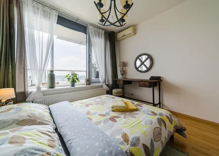 Comfy On The 20th Floor & Free Parking Apartmán Bratislava